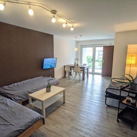 Ideale Messe/Airport Wohnung 15Min Fahrtweg Kirchheim unter Teck Dış mekan fotoğraf