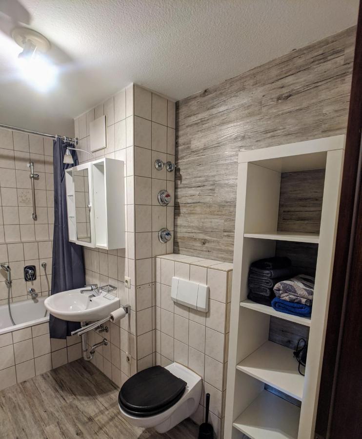 Ideale Messe/Airport Wohnung 15Min Fahrtweg Kirchheim unter Teck Dış mekan fotoğraf